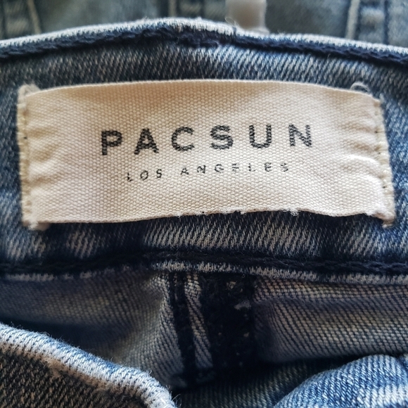 Pacsun Distressed Jeans Size 26 - Picture 3 of 4